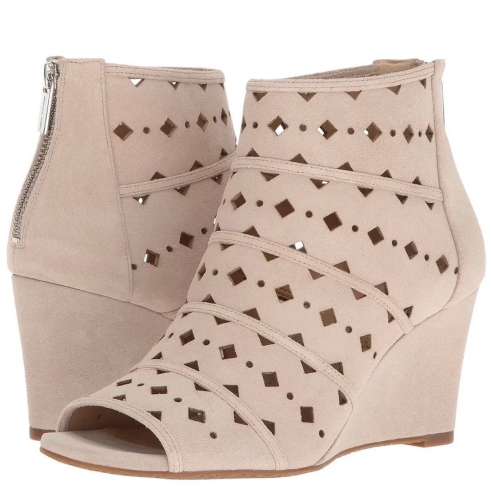 Michael Kors Uma Khaki Suede Wedge - Size 9